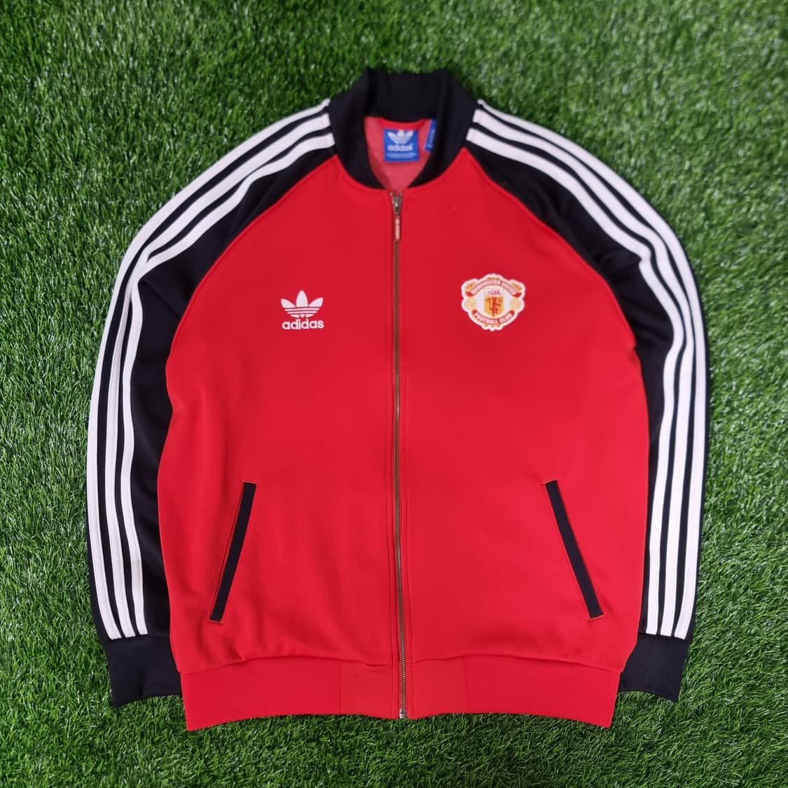 맨체스터 유나이티드 아디다스 유로파 져지 상품이미지1