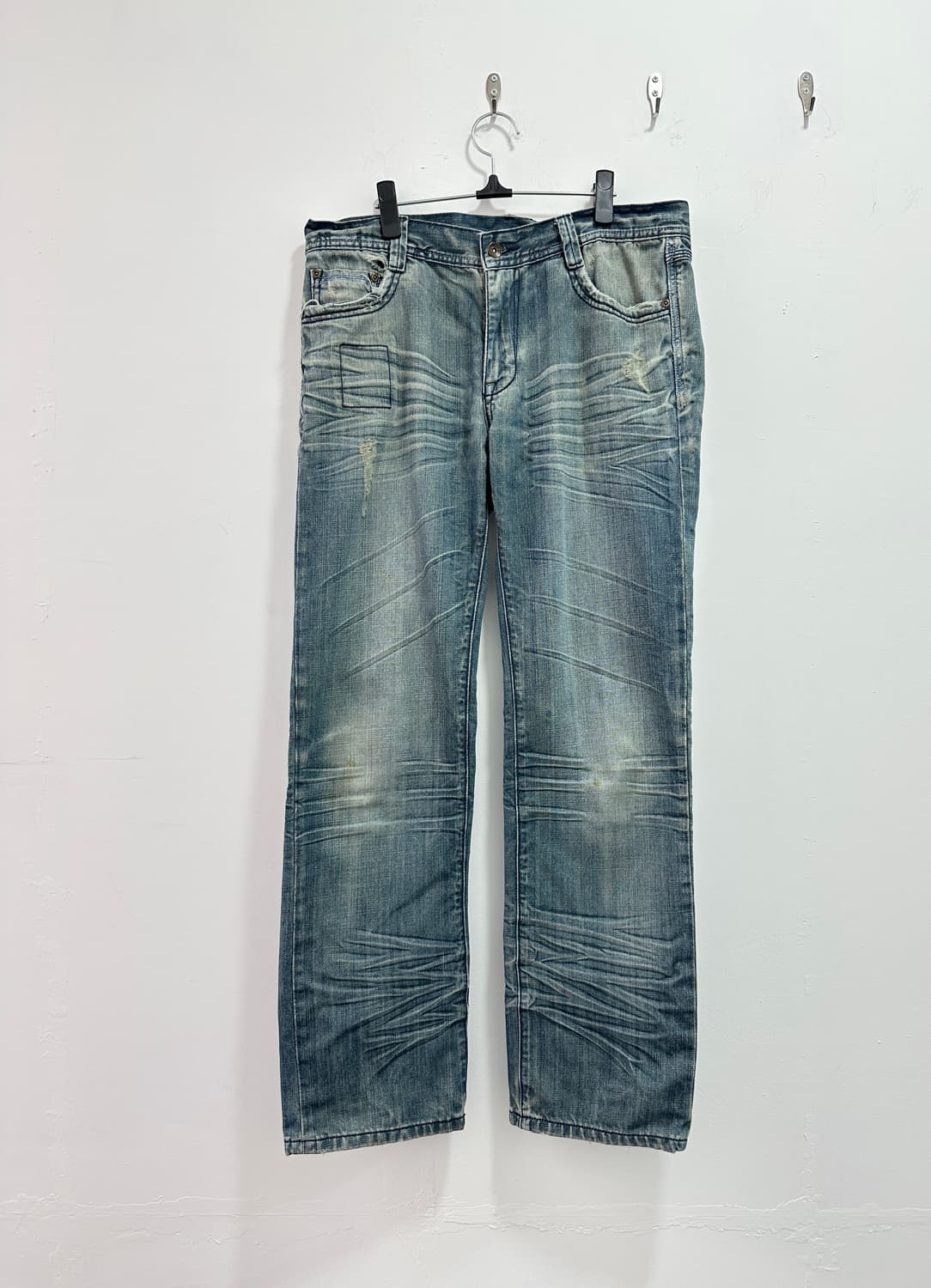 Fade lines sagging denim jeans 상품이미지5