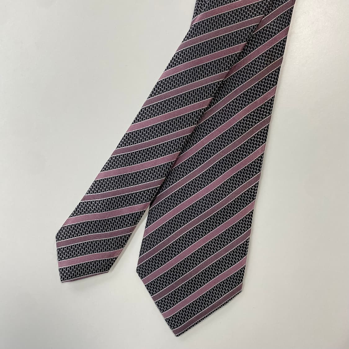 신형 에르메네질도제냐 정품 명품 넥타이 8.1cm 상품이미지3