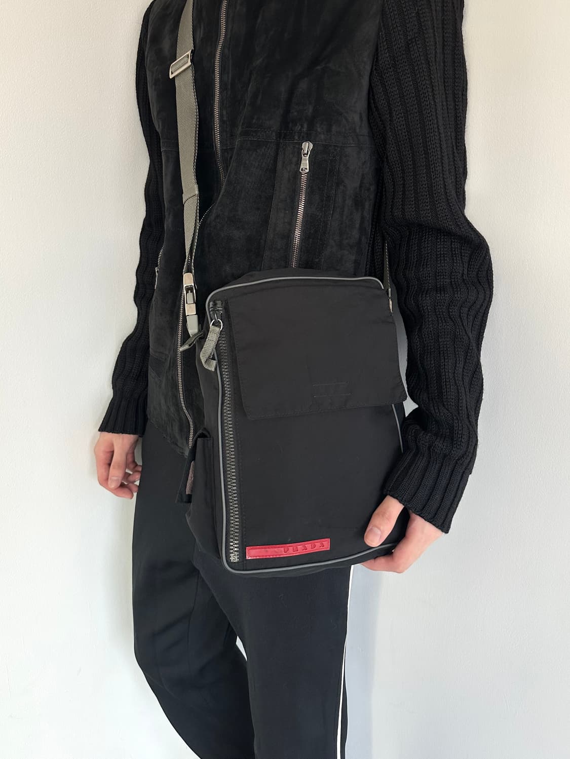 프라다 스포츠 00s 유틸리티 나일론 크로스백 상품이미지1