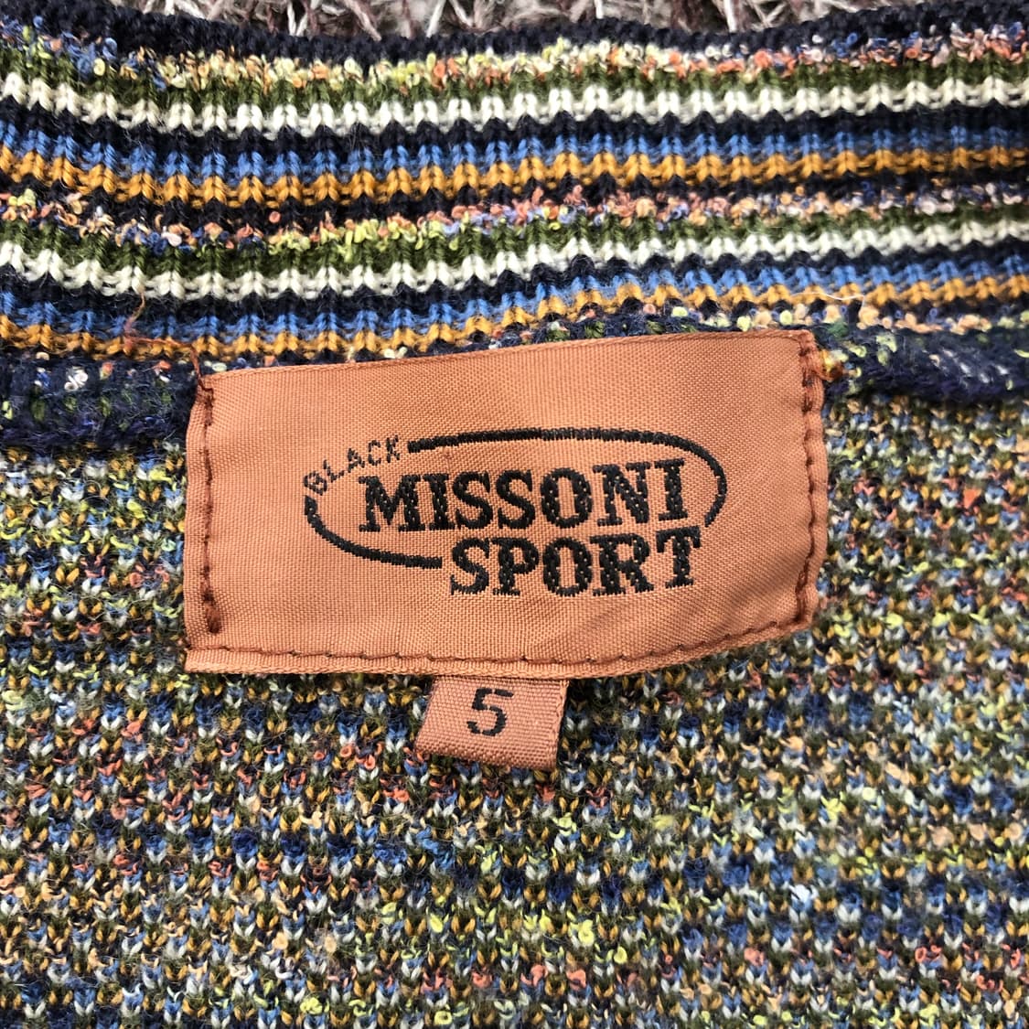 미쏘니 멀티컬러 울 패턴 가디건 상품이미지5