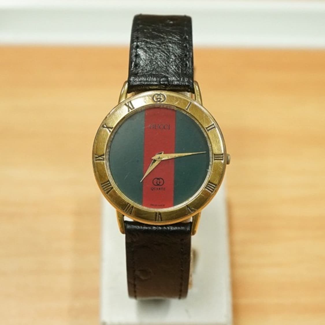 90s 구찌 3000m 금장 쿼츠 시계 상품이미지1