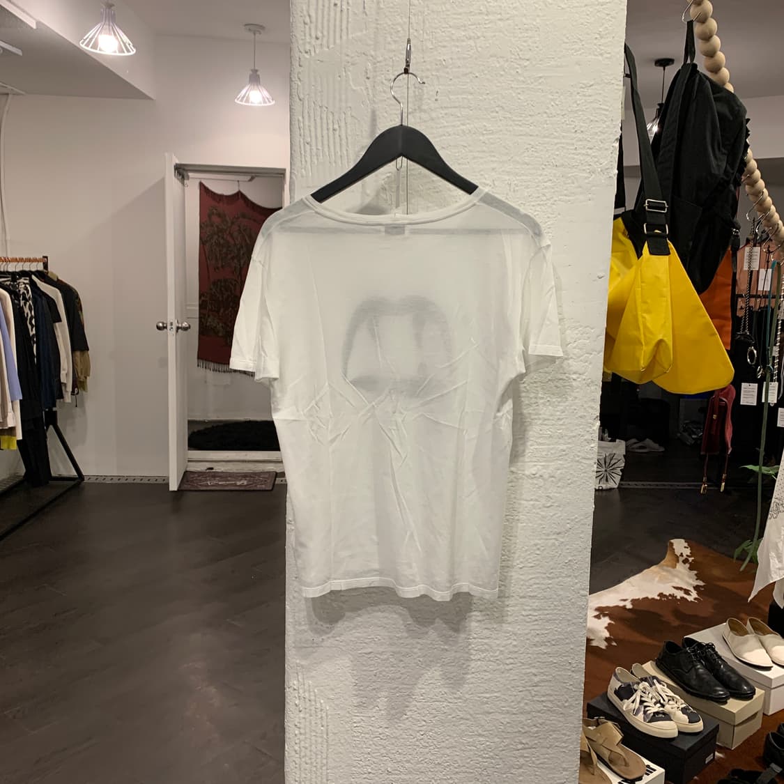 생로랑 블러드러스트 티셔츠 상품이미지2