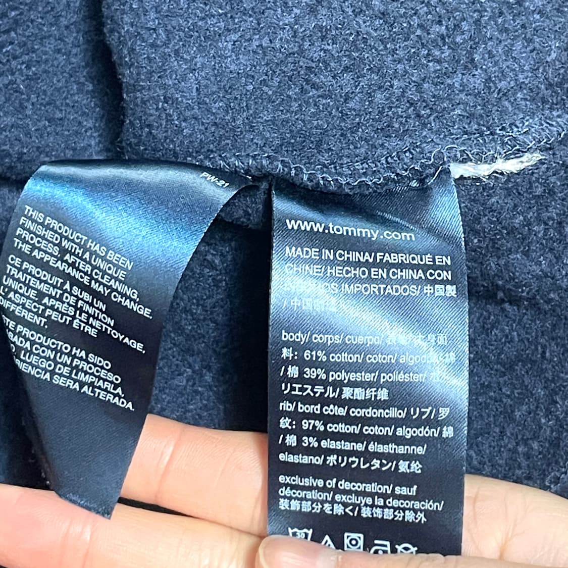 타미힐피거 스펠로고 네이비 기모 맨투맨 여성S 상품이미지5
