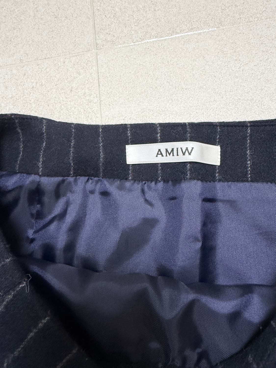 스트라이프 울 미디 스커트 상품이미지4