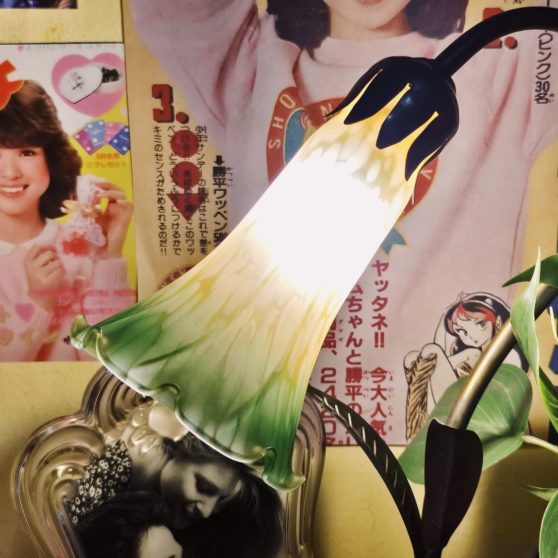 80s 수이코 연꽃 불투명 프릴 테이블 램프 상품이미지9