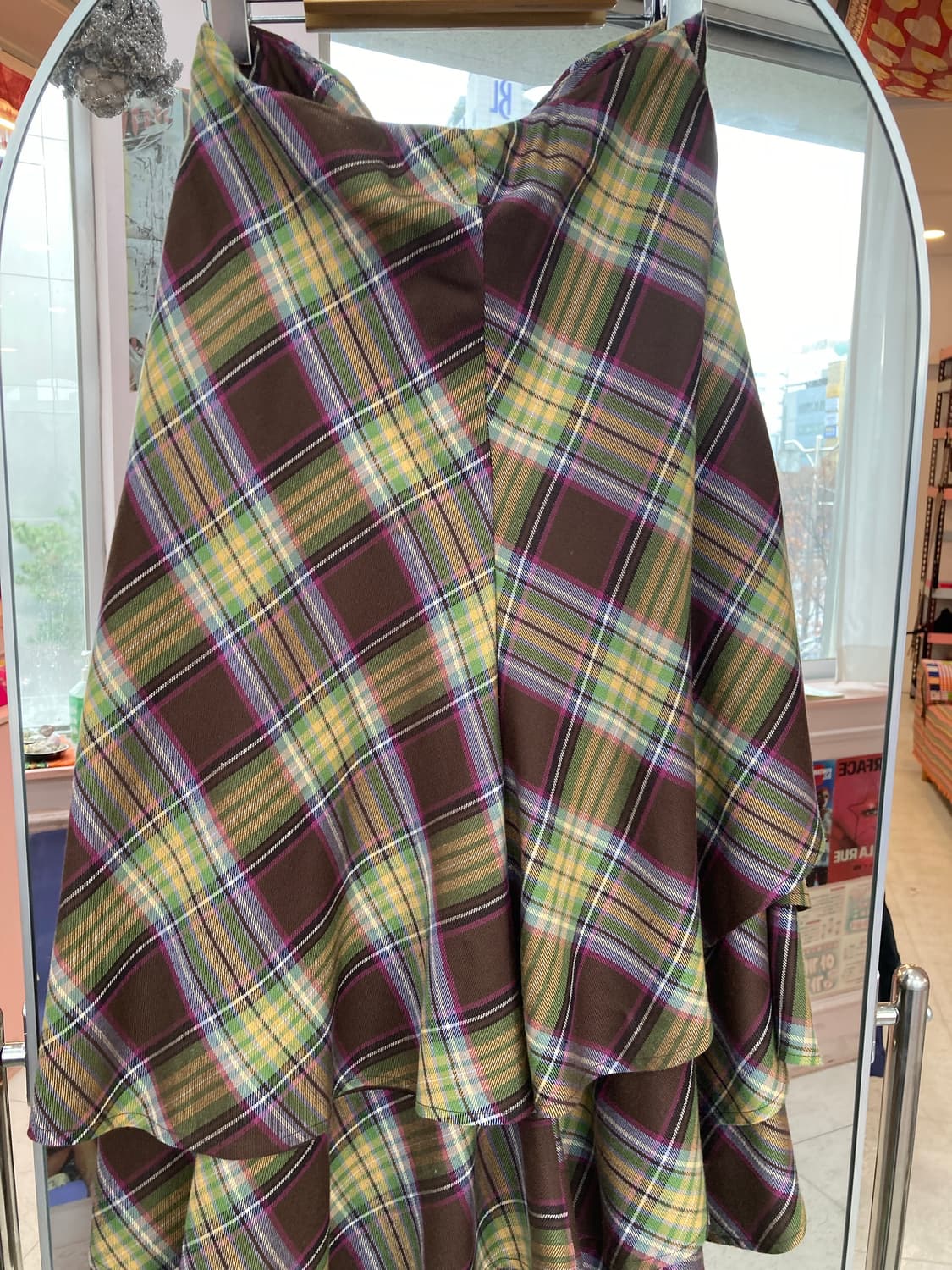 브라운 체크 언발란스 롱스커트 상품이미지2