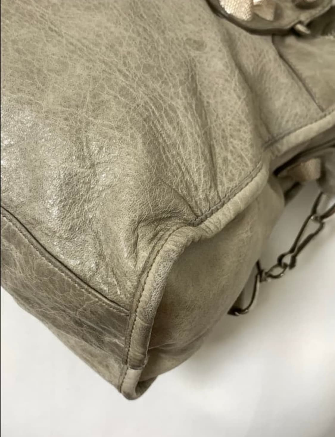 발렌시아가 빈티지 모터백 카키그레이 상품이미지3