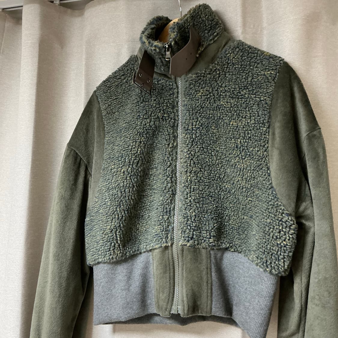 KYO 스포티 무스탕 트랙 자켓  카키(size 2) 상품이미지3