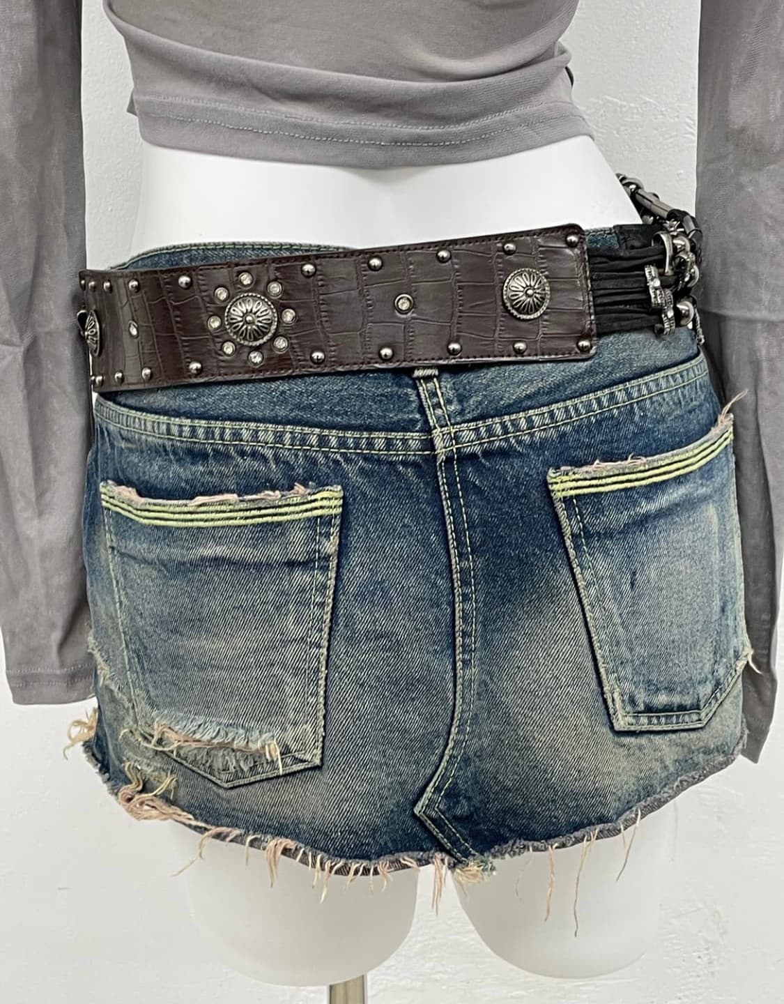 그런지 스터드 큐빅 버클 벨트 상품이미지5