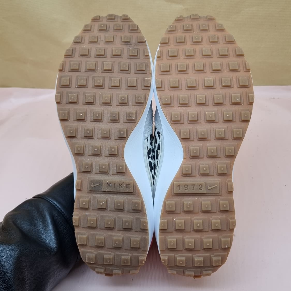 나이키 우먼스 레오파드  운동화 260 상품이미지3