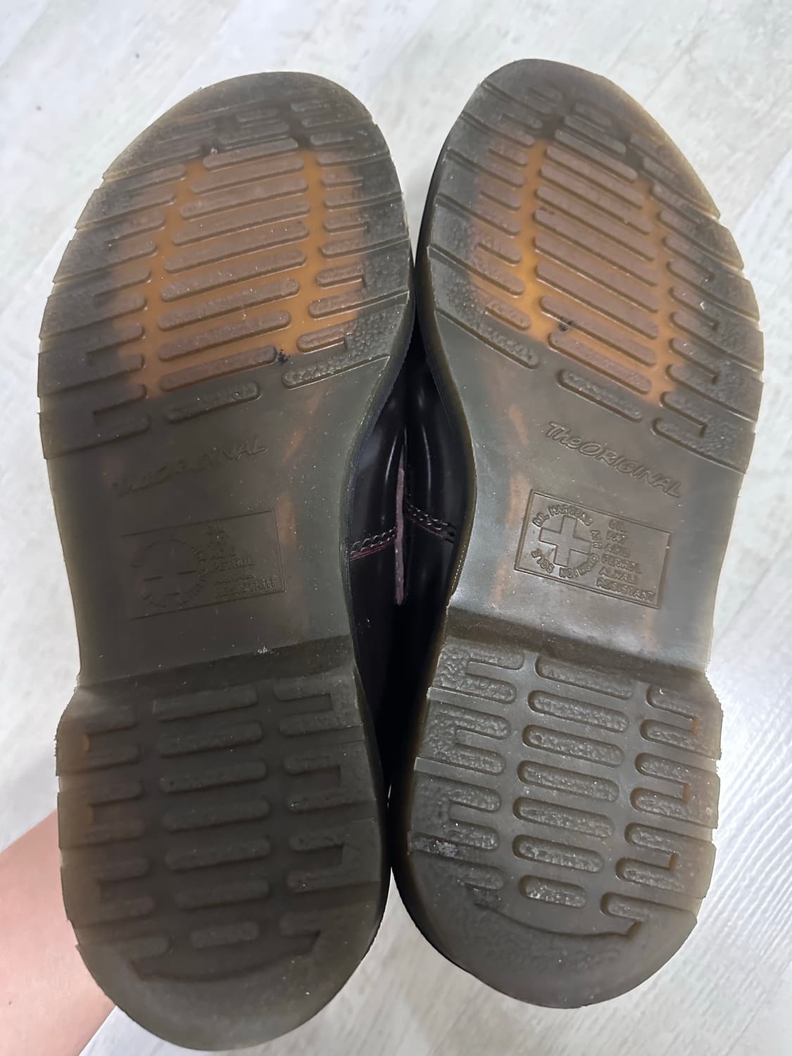 닥터마틴 아드리안 체리레드 Uk8 상품이미지2