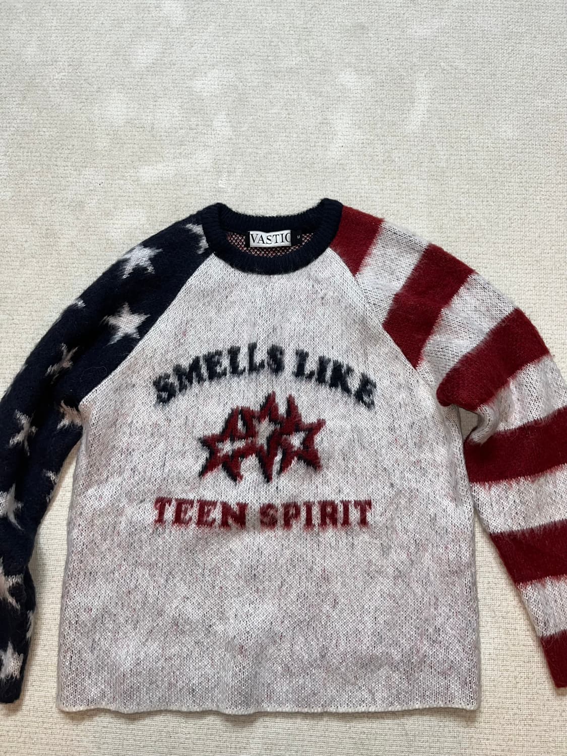 바스틱 VASTIC 아메리칸 브러쉬 니트(아이보리) 상품이미지1