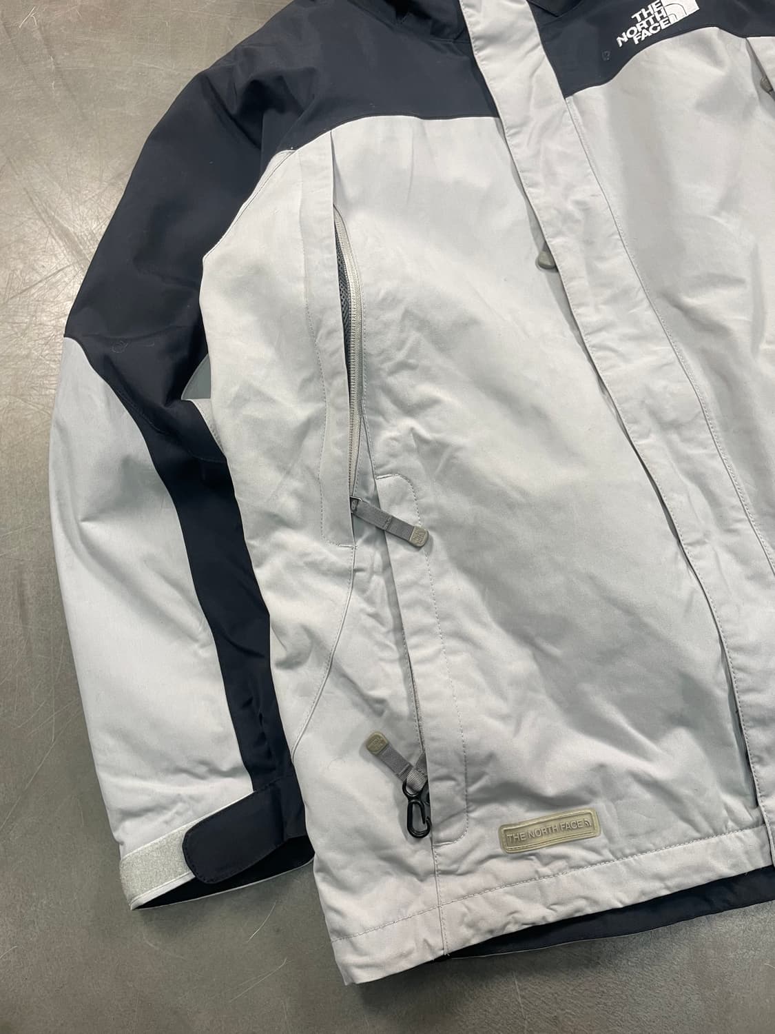 노스페이스 하이벤트 2in1 윈드파카 상품이미지3