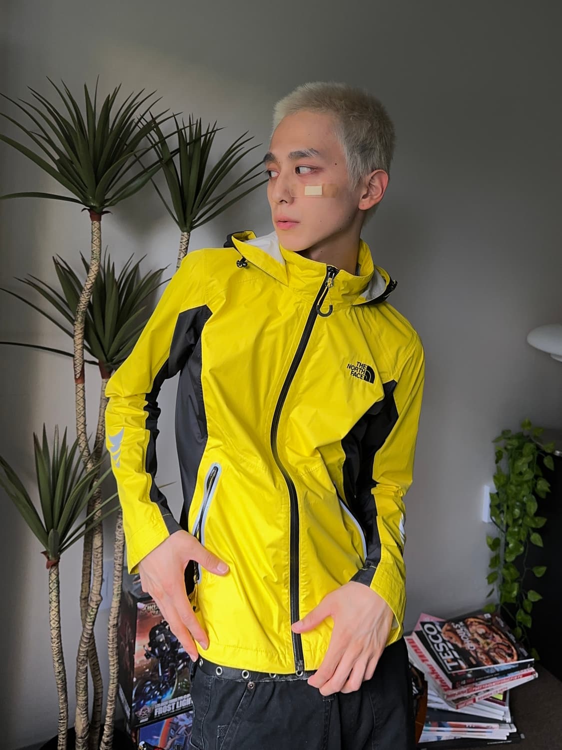 The North Face 하이벤트 윈드 브레이커 상품이미지1