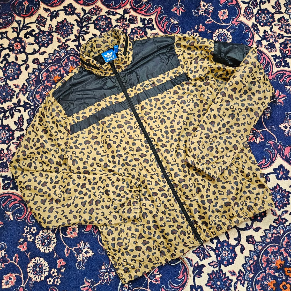 아디다스(Adidas) 레오파드 호피 집업 바람막이 자켓 L size 상품이미지3