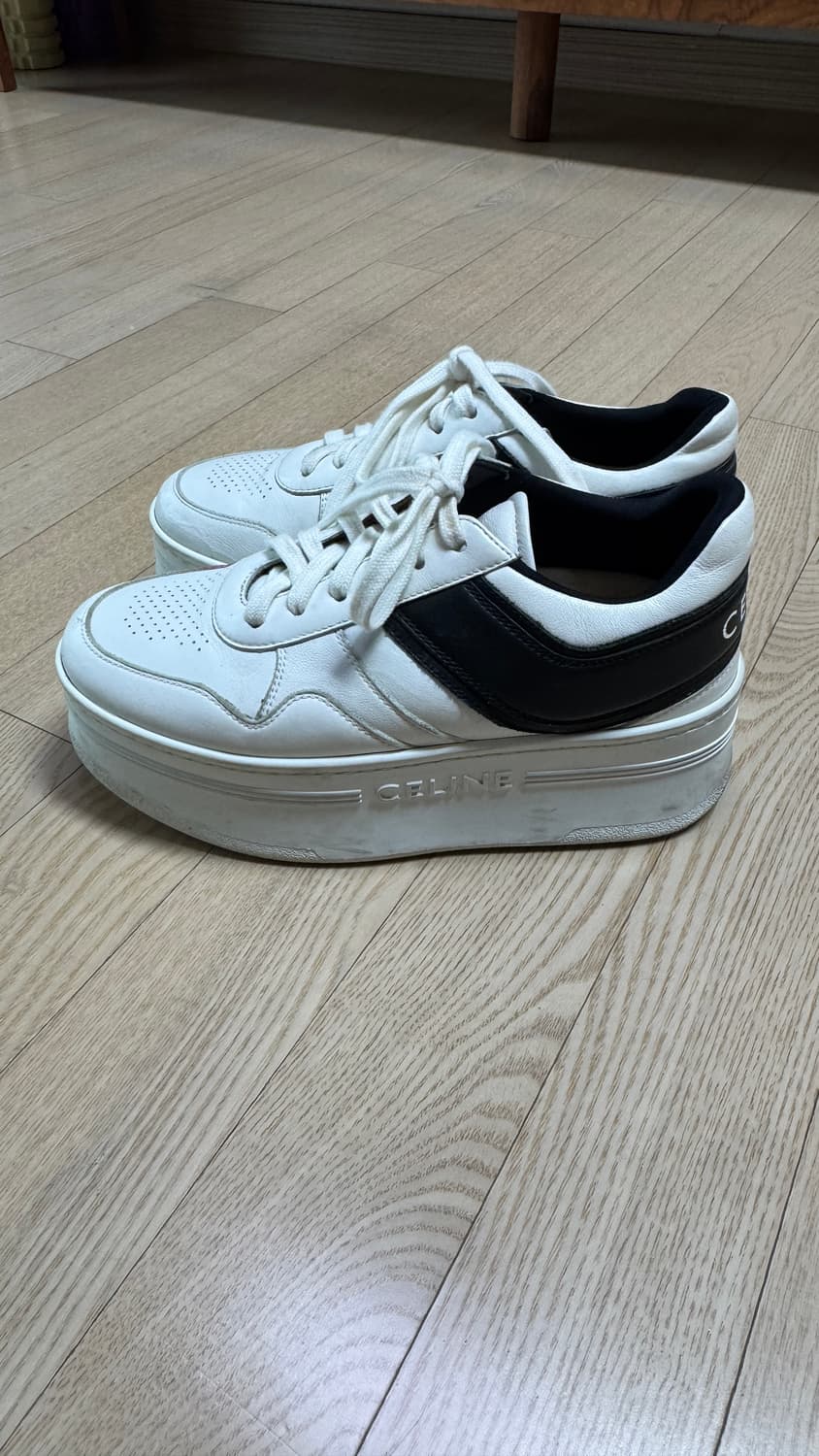 셀린느 운동화 상품이미지2