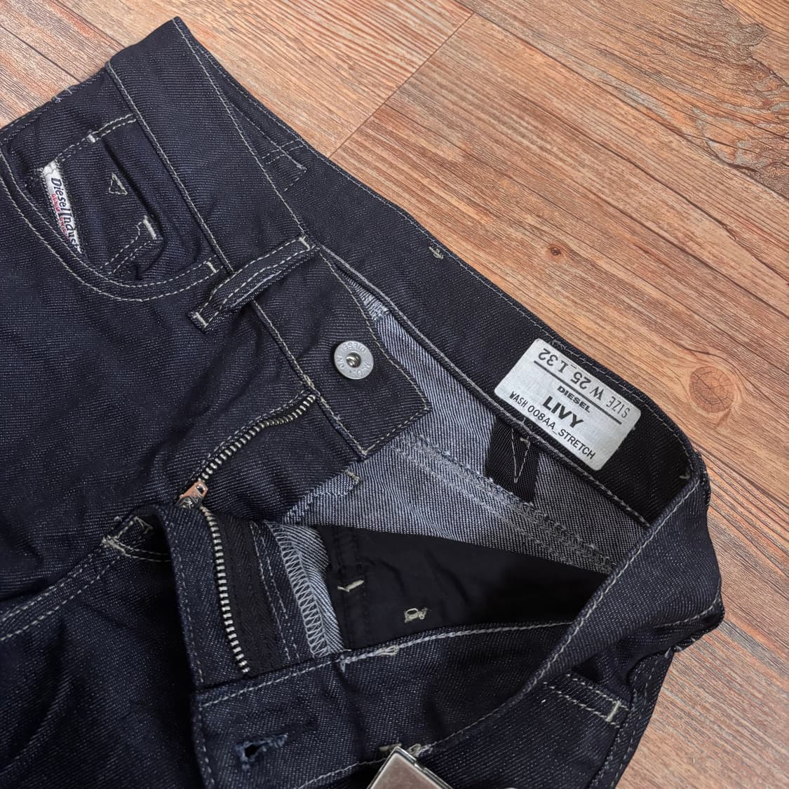 디젤 25 데님 LIVY 슬림 캐럿핏 청바지 진청 수입 정품 상품이미지3