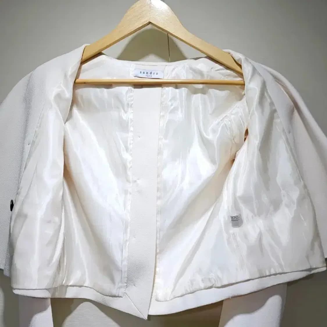 산드로 크롭 더블 버튼 자켓 아이보리 상품이미지7
