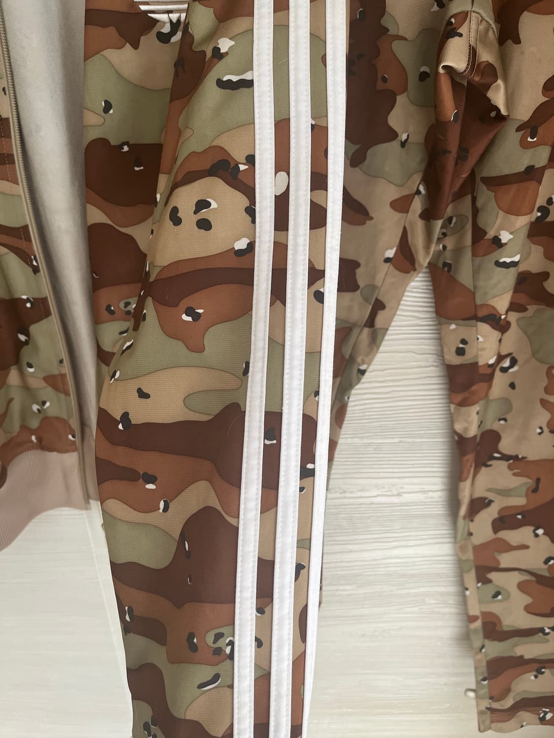 아디다스 파이어버드 카모 셋업 상품이미지5
