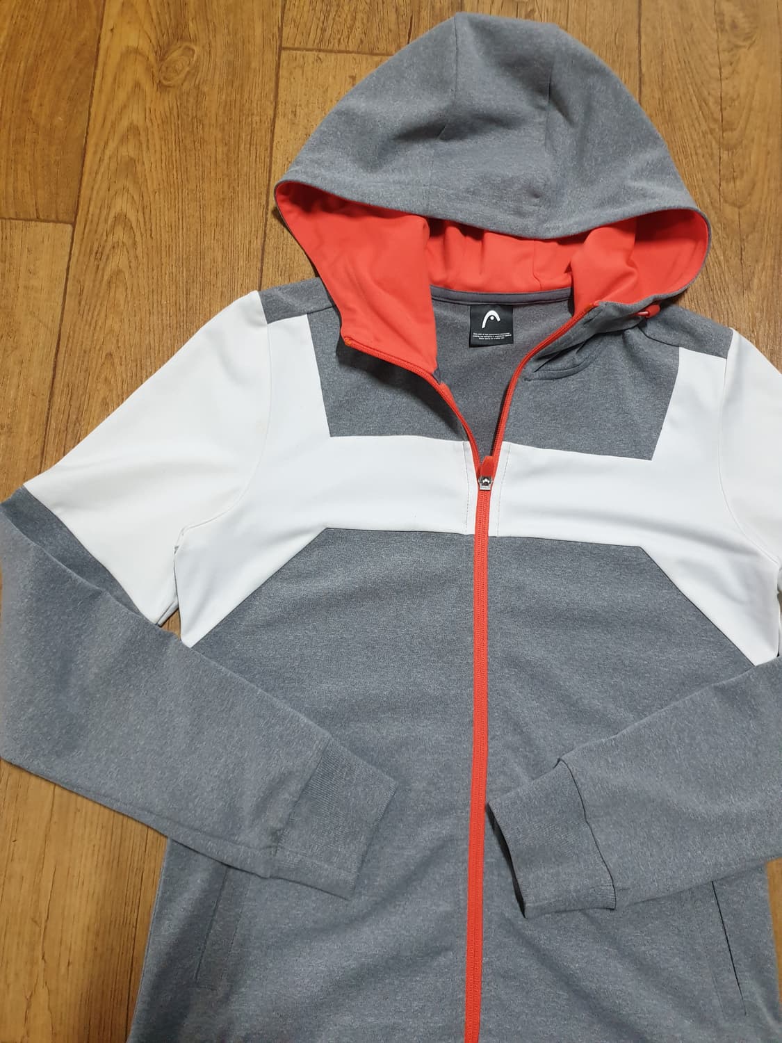 1071 헤드 운동복 후드집업 90 사이즈입니다 상품이미지4