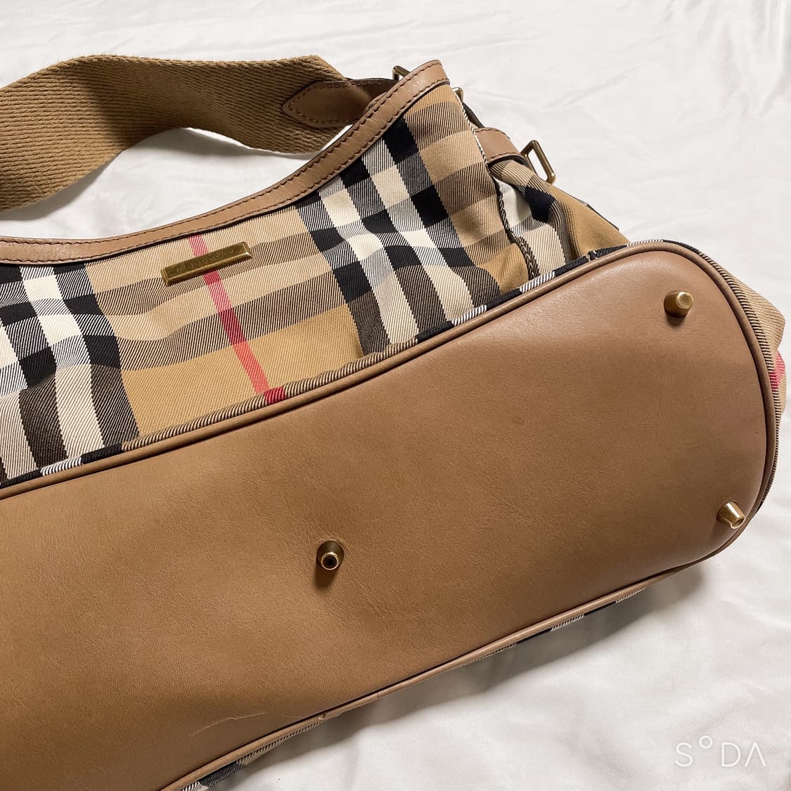 버버리 노바체크 숄더백 가방 상품이미지4