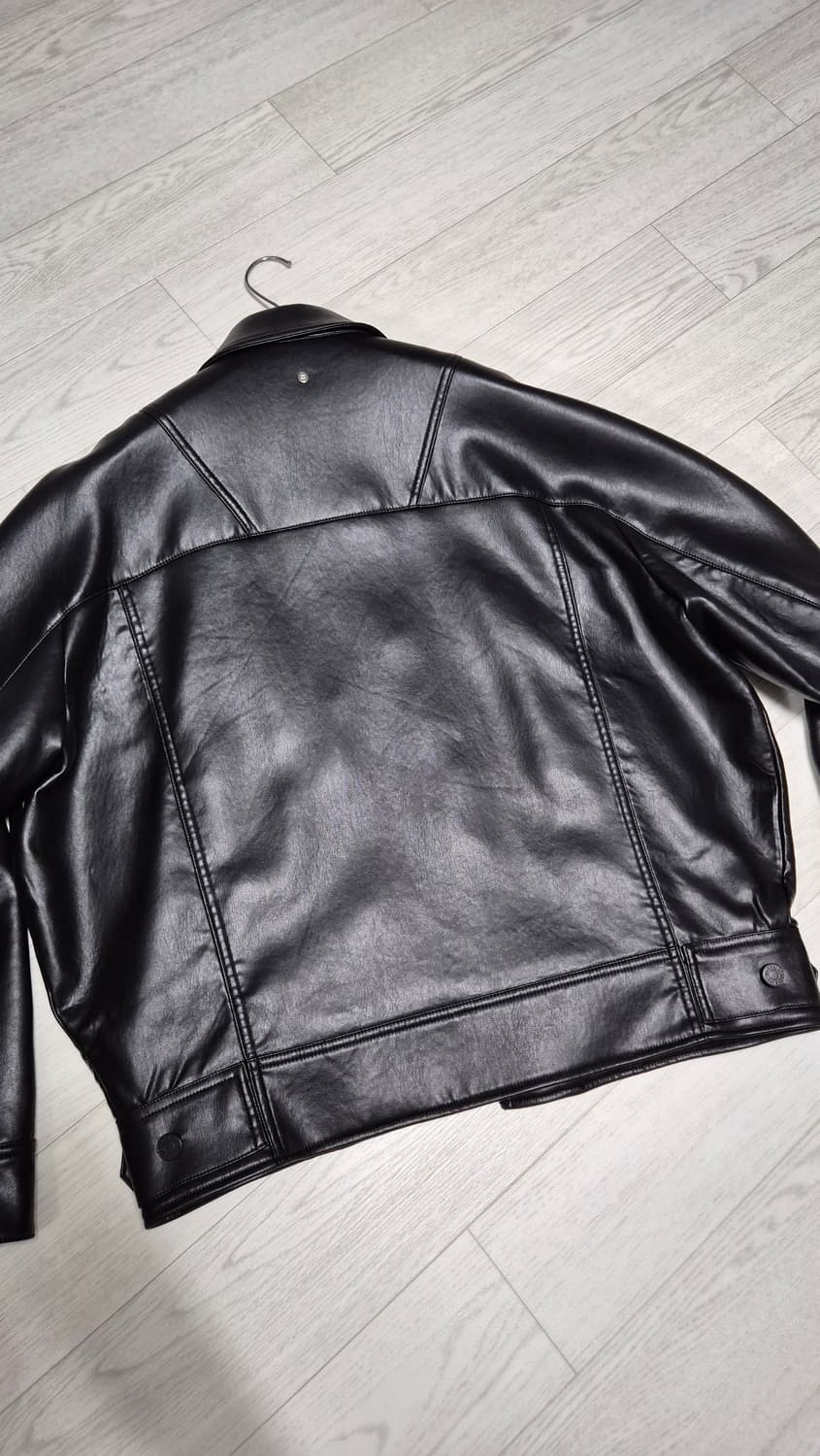 시스템옴므 블랙 가죽자켓 (페이크레더) 상품이미지2