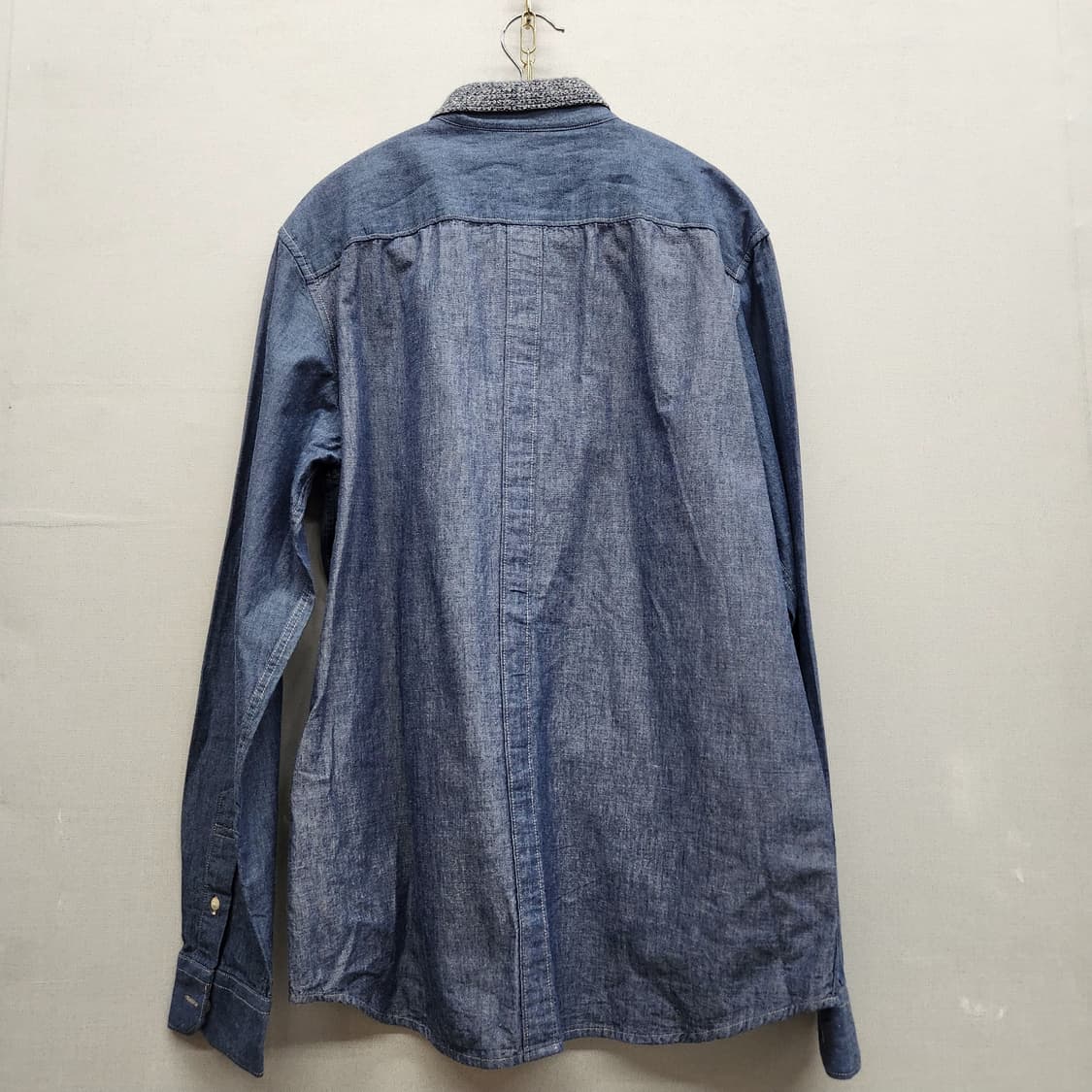 커스텀멜로우 카라니트 디테일 원포켓 데님셔츠 40(M) 남여공용 상품이미지5