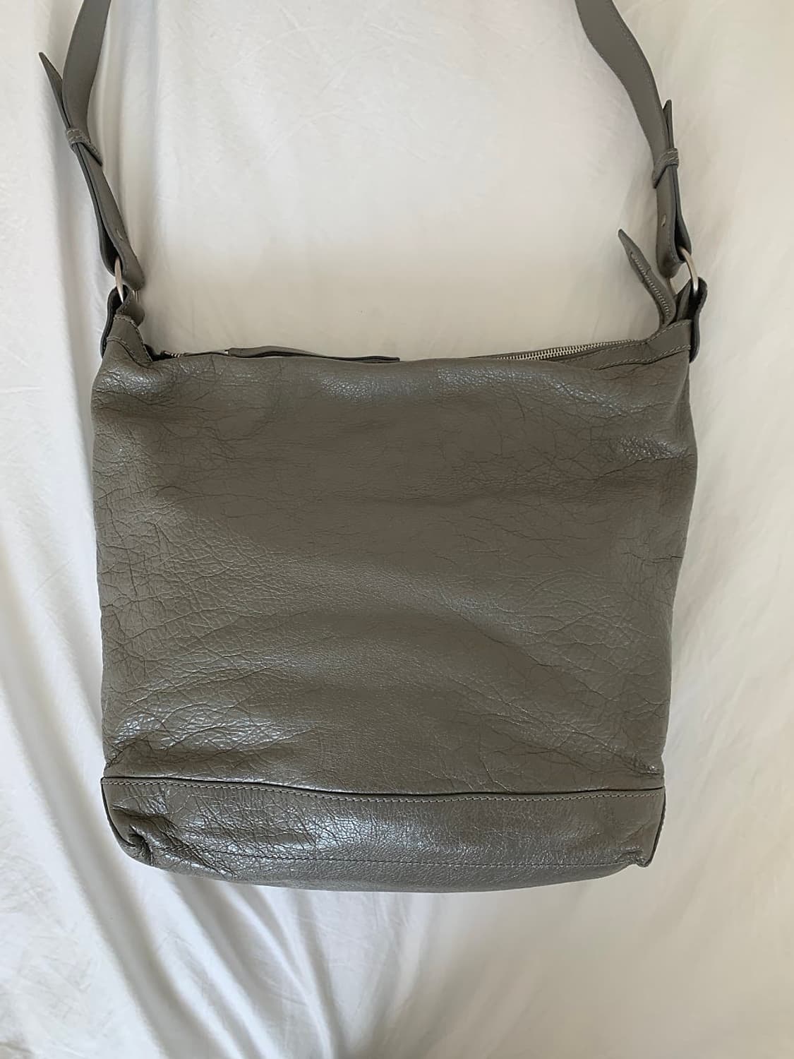 발렌시아가 모터 크로스빅백 상품이미지4