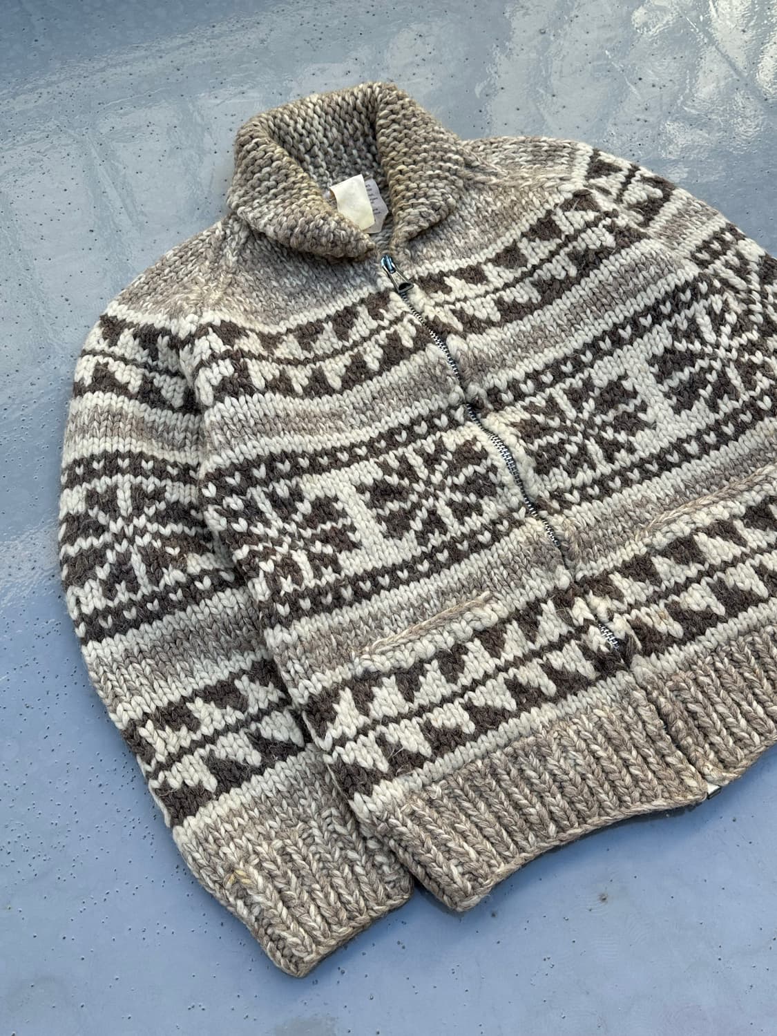 [코위찬] •Vintage Cowichan Wool Sweater 상품이미지3
