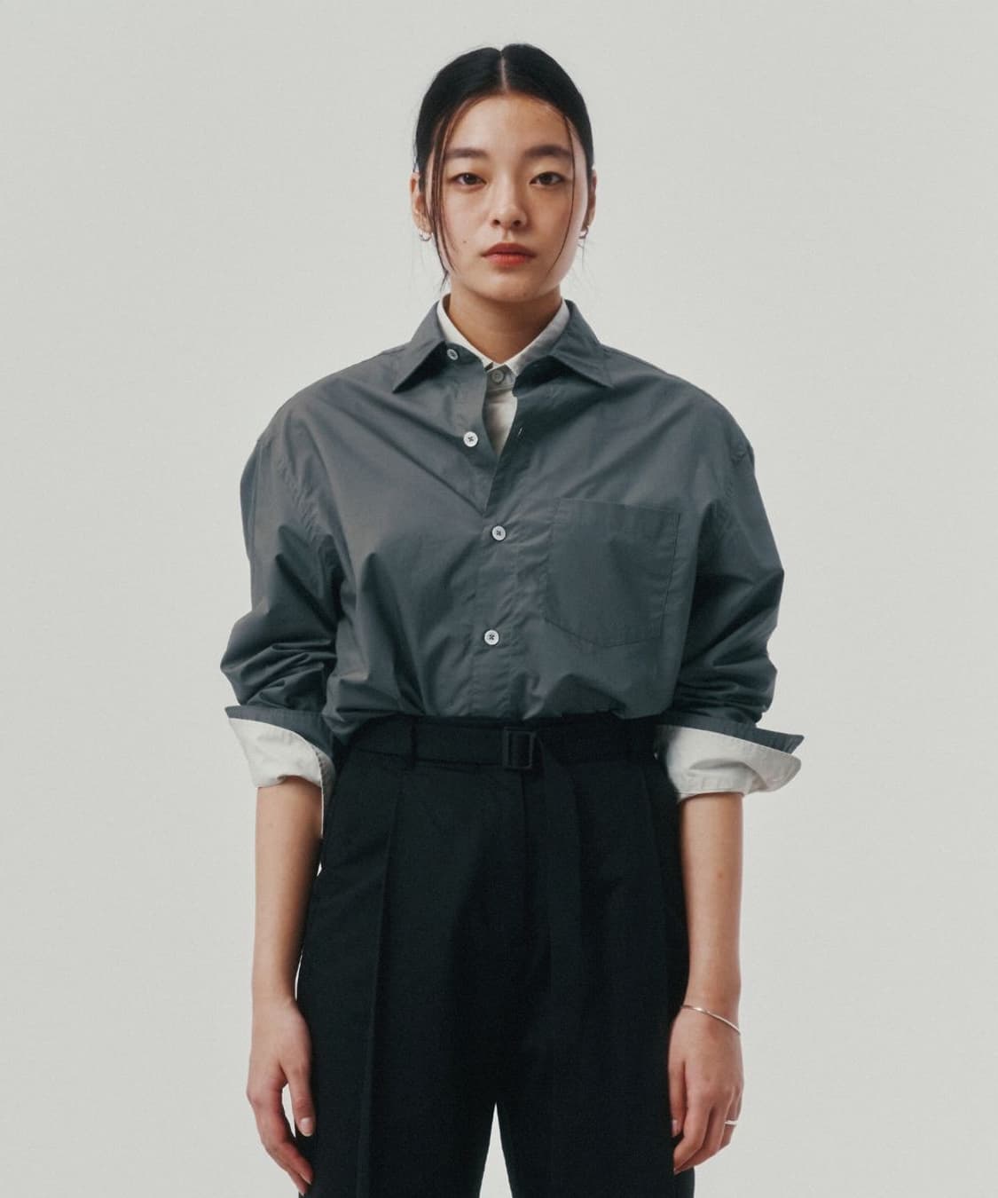 스티븐알란 타입라이터 에센셜 셔츠 M 다크그레이 상품이미지1