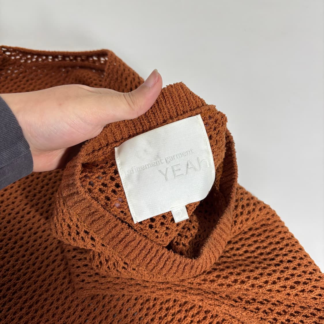 OS YEAH 예아 머스타드 루즈핏 네티드 시스루 니트베스트 상품이미지3