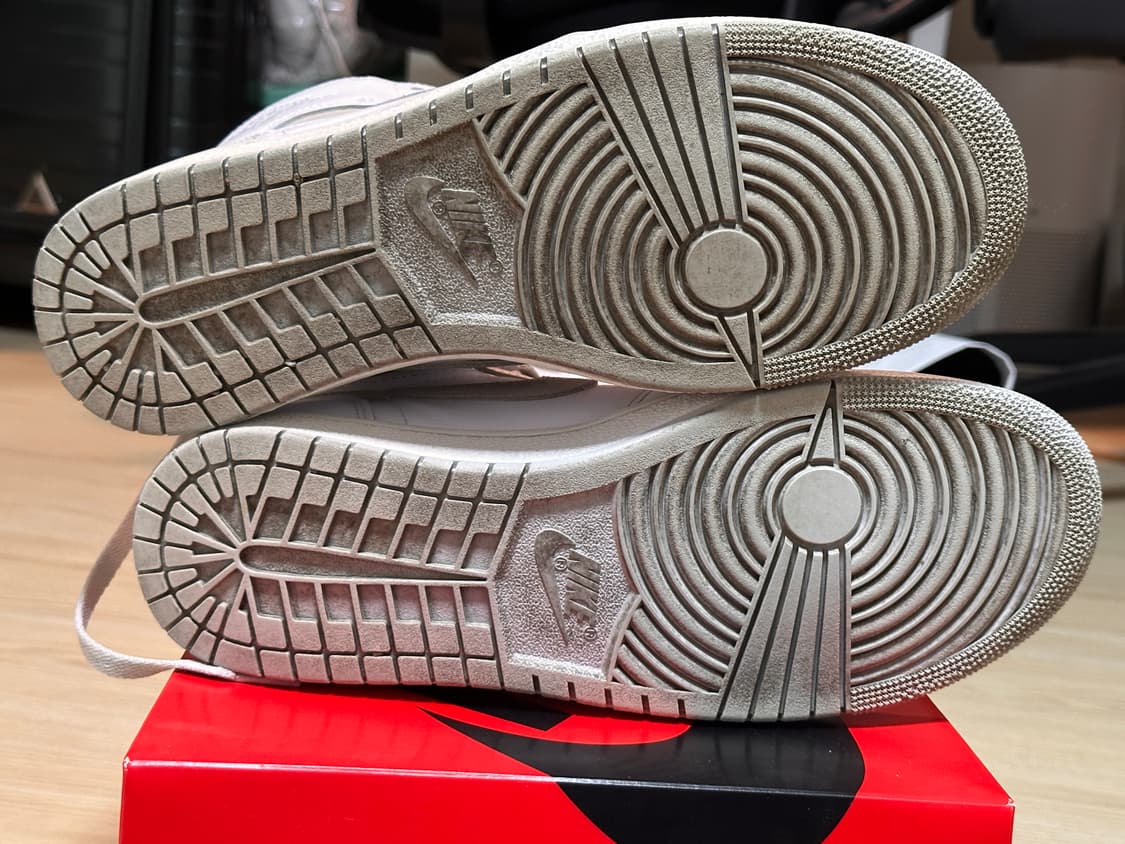 조던 1 하이 85 화이트 뉴트럴 그레이 280 상품이미지3