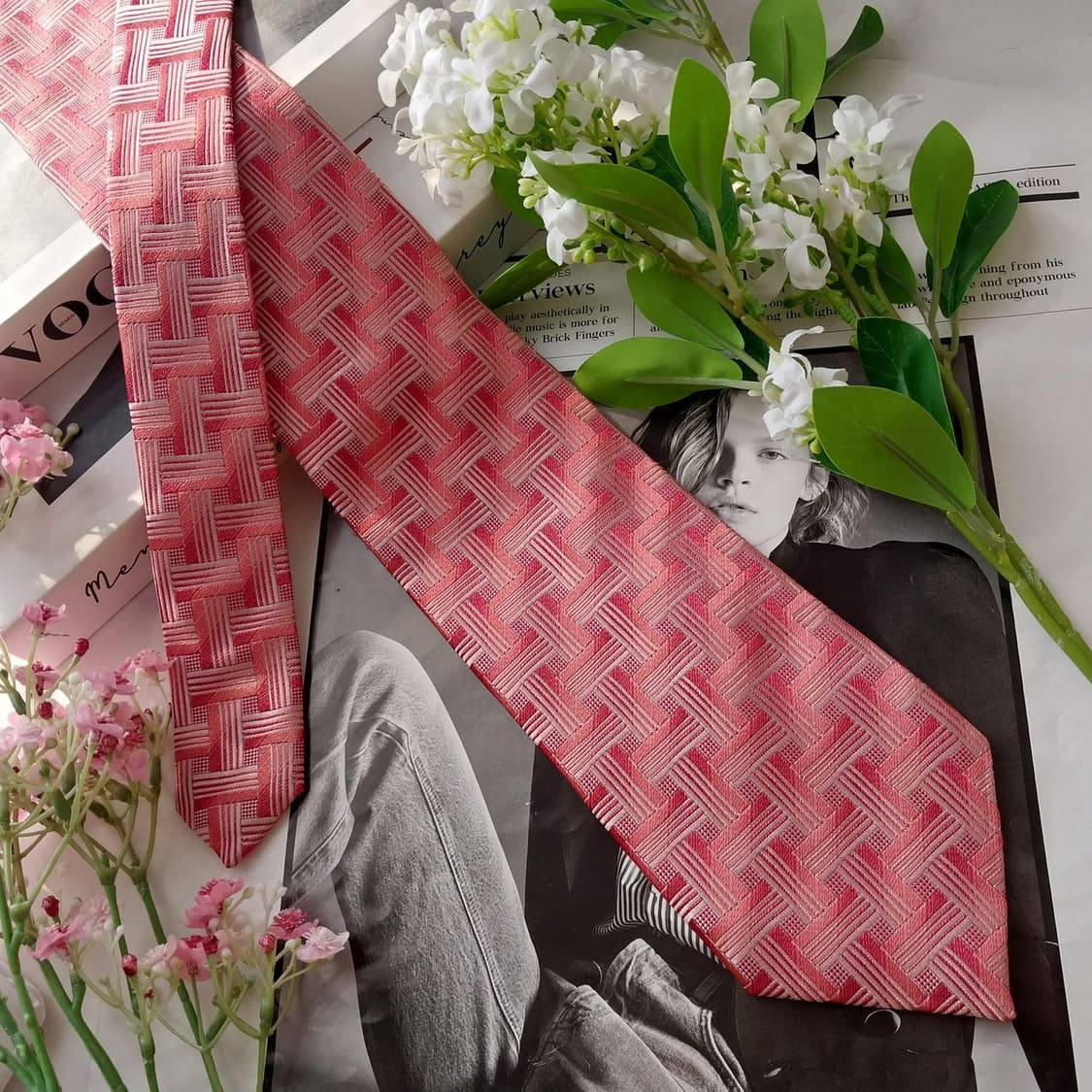 제냐 실크 레드 기하 자카드 넥타이 9.1cm A+등급 K1842
 상품이미지4