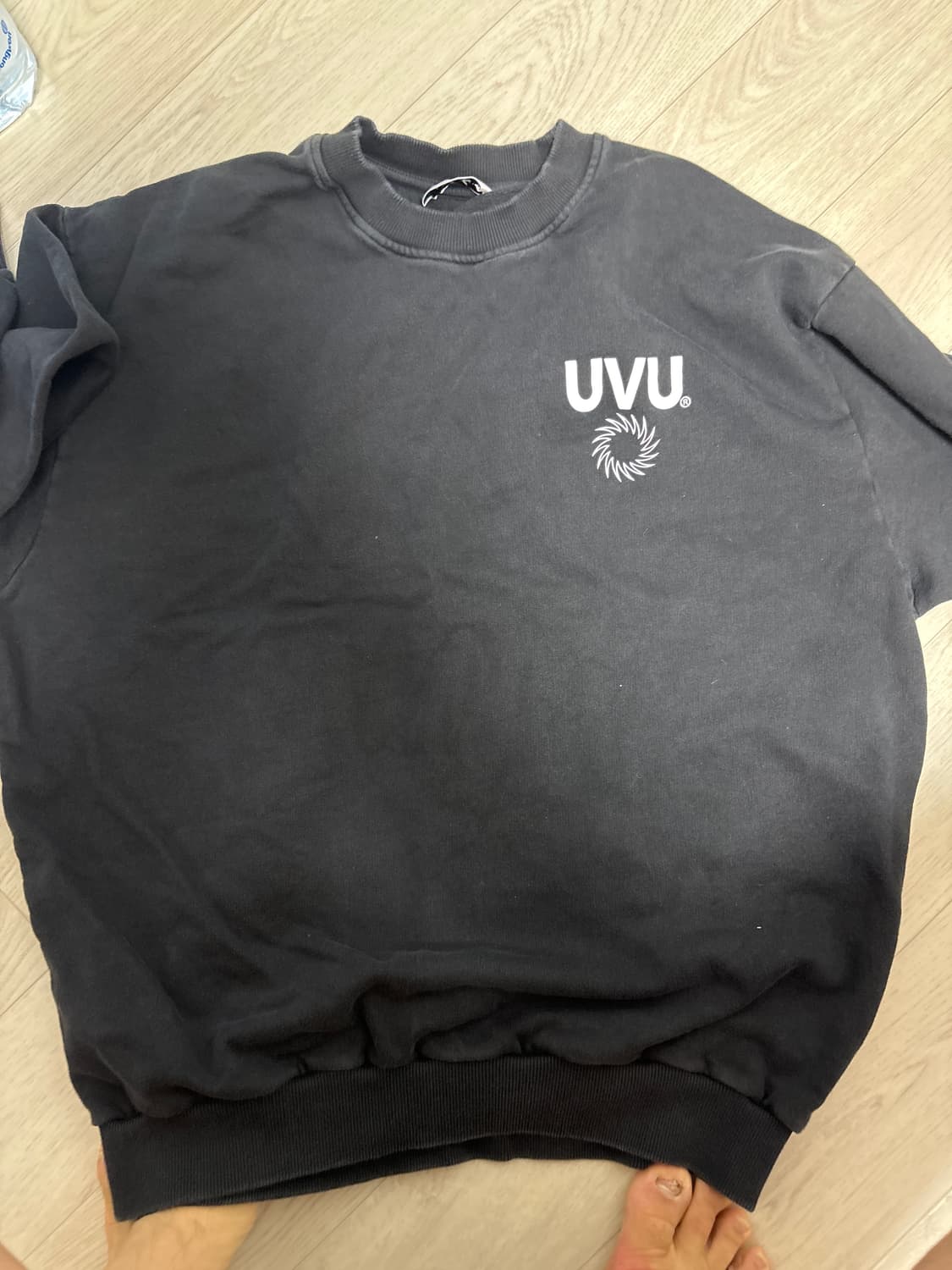 UVU 맨투맨 105 상품이미지1