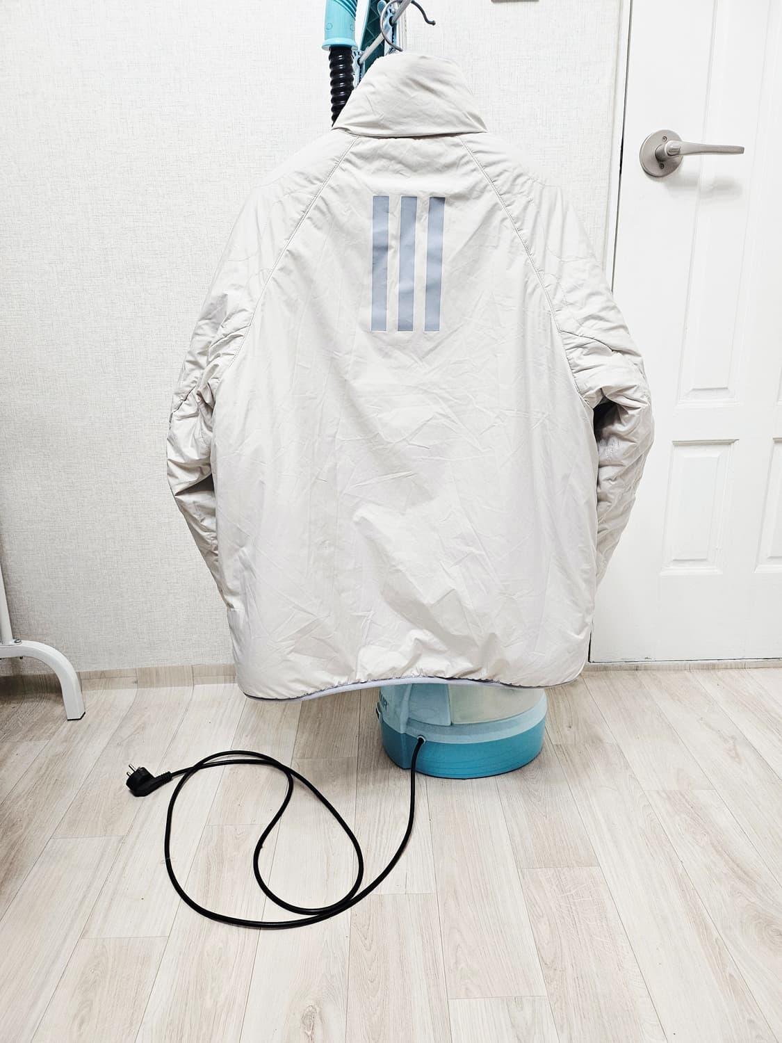 (90~95)S ☆초대장급☆아디다스 리버시블[스카이블루] 쉐르파후리스점퍼 상품이미지10