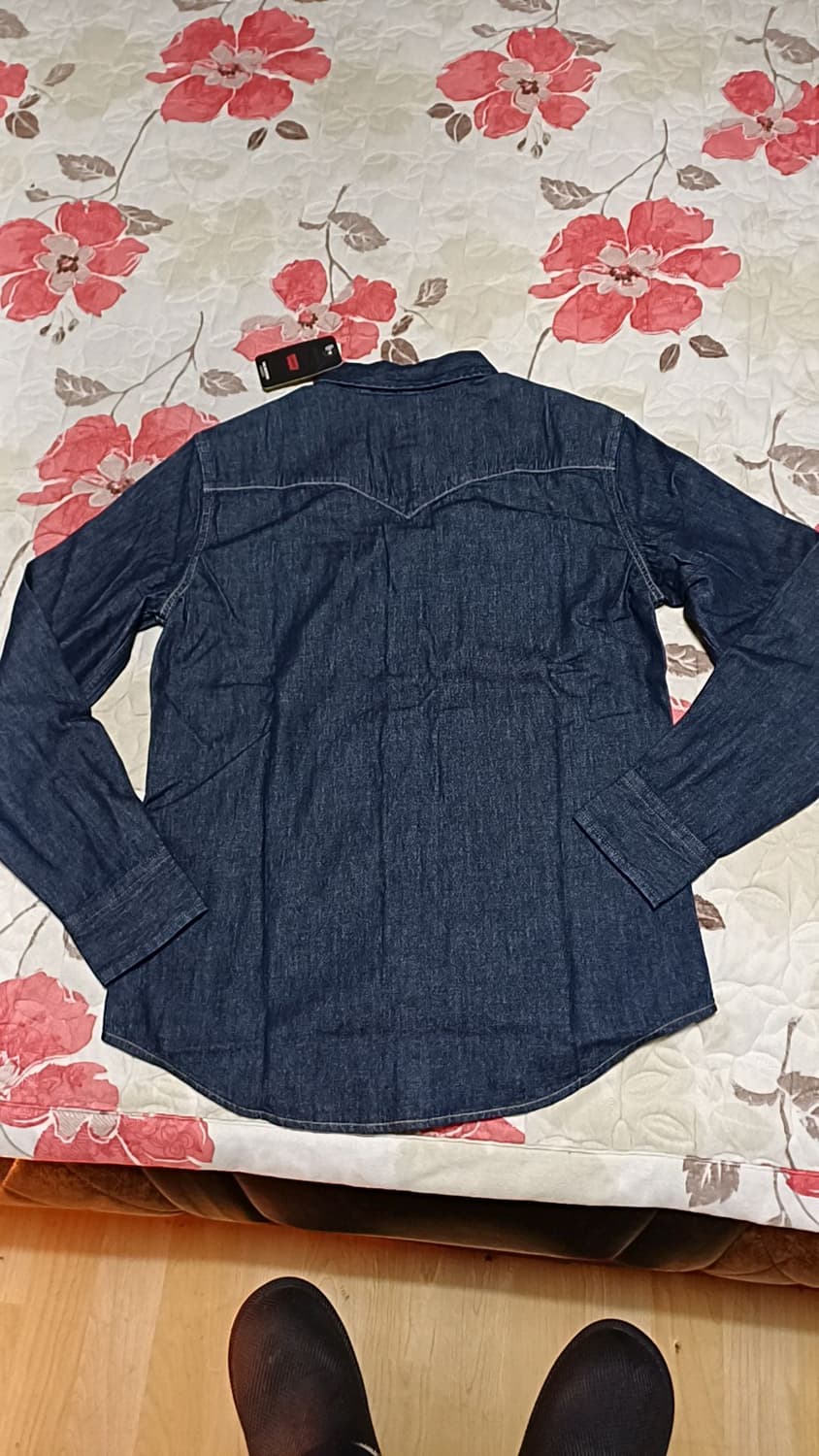 리바이스 미사용 데님셔츠 남녀공용90 가슴51 기장72 상품이미지6