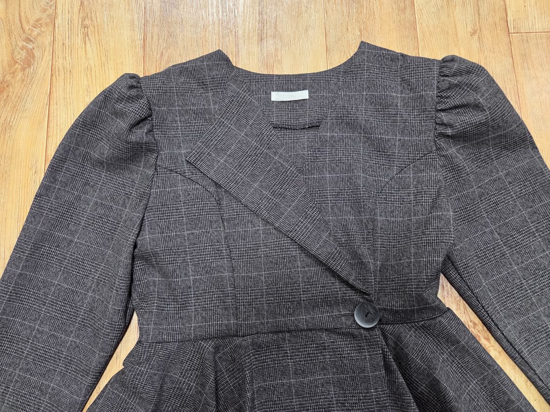 플로우원(FLOW.1) 체크 페플럼원피스 55-66 새상품 상품이미지2