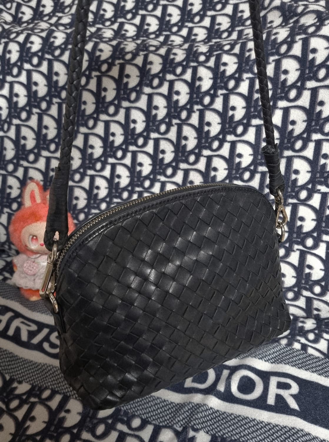 정품) 드레곤 디퓨전 바디 크로스백  상품이미지4