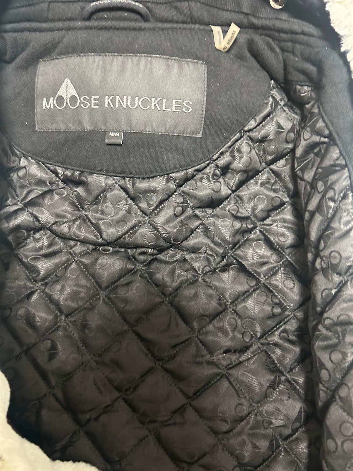 무스너클 버니스웨터  상품이미지2