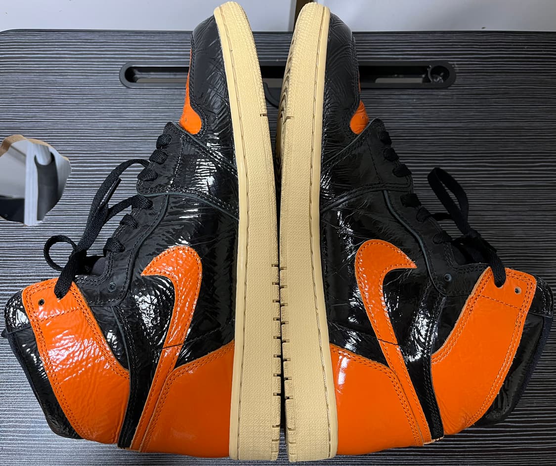 나이키 에어 조던 1 하이 쉐터드 백보드 3.0 300사이즈 상품이미지3