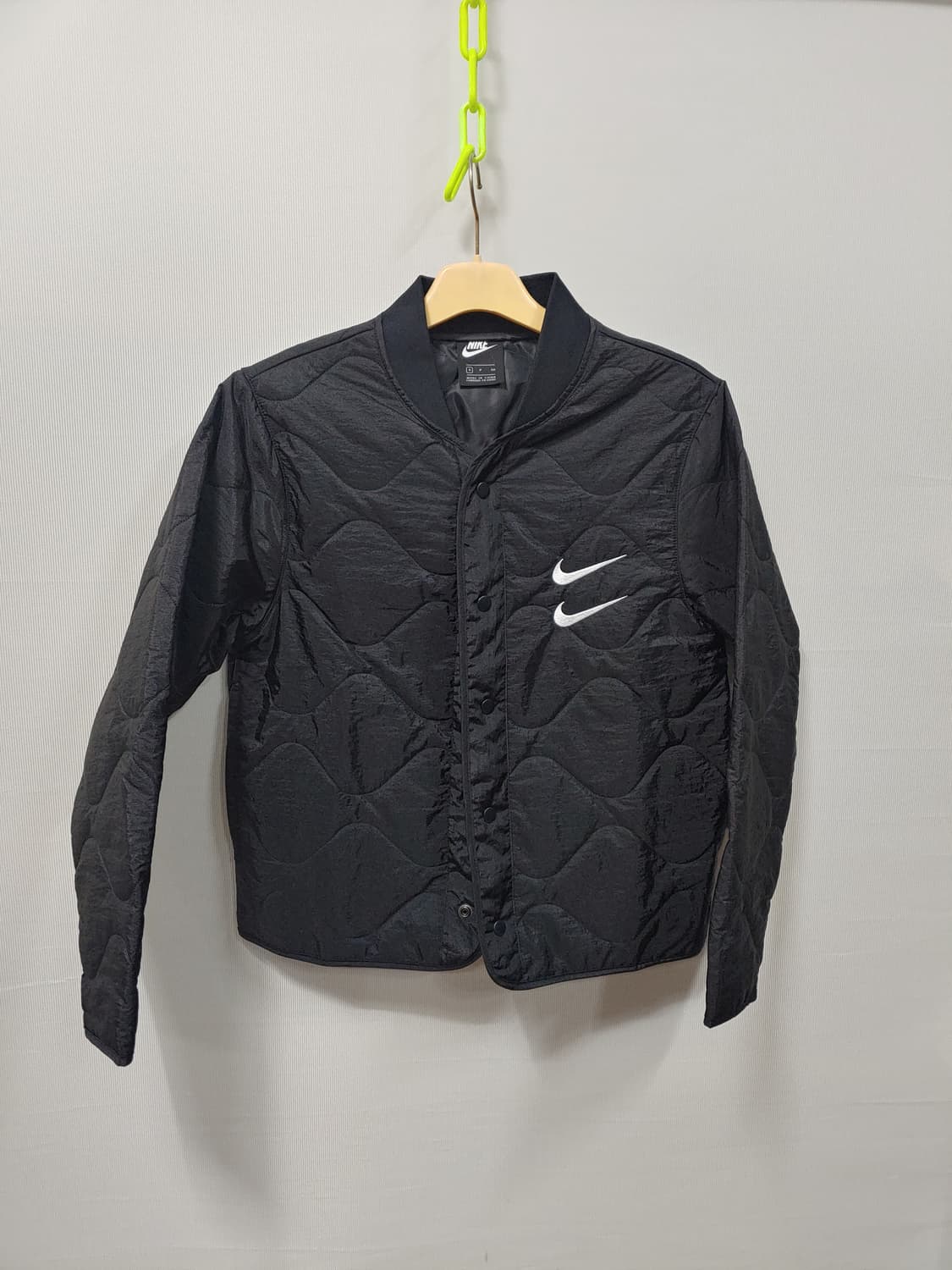 나이키 더블 스우시 퀼팅 자켓 블랙 S 상품이미지1