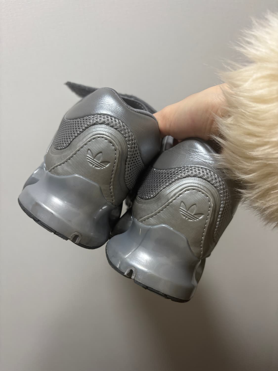 아디다스 메가라이드 x 타끄와 빈트 알리 US7 상품이미지4