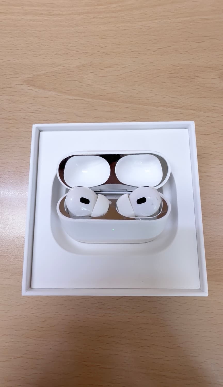 에어팟 프로 2세대 8핀 상품이미지3