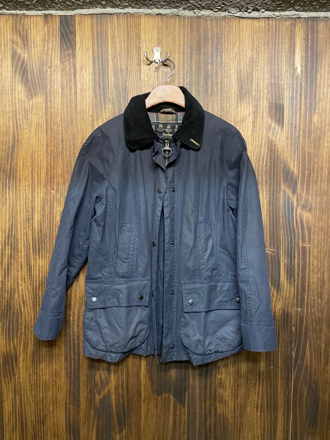 Barbour Beadnell Wax Jacket 상품이미지2