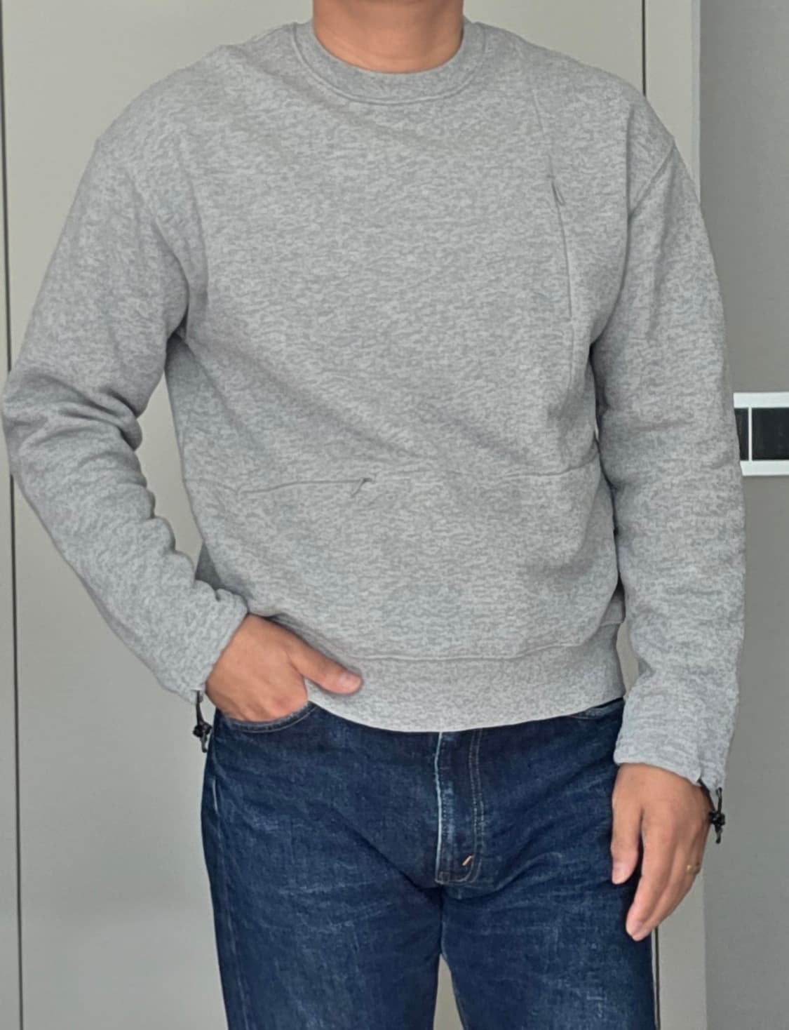 유니폼브릿지 맨투맨 롱슬리브 라운드 티셔츠 라이트 그레이 M 상품이미지2