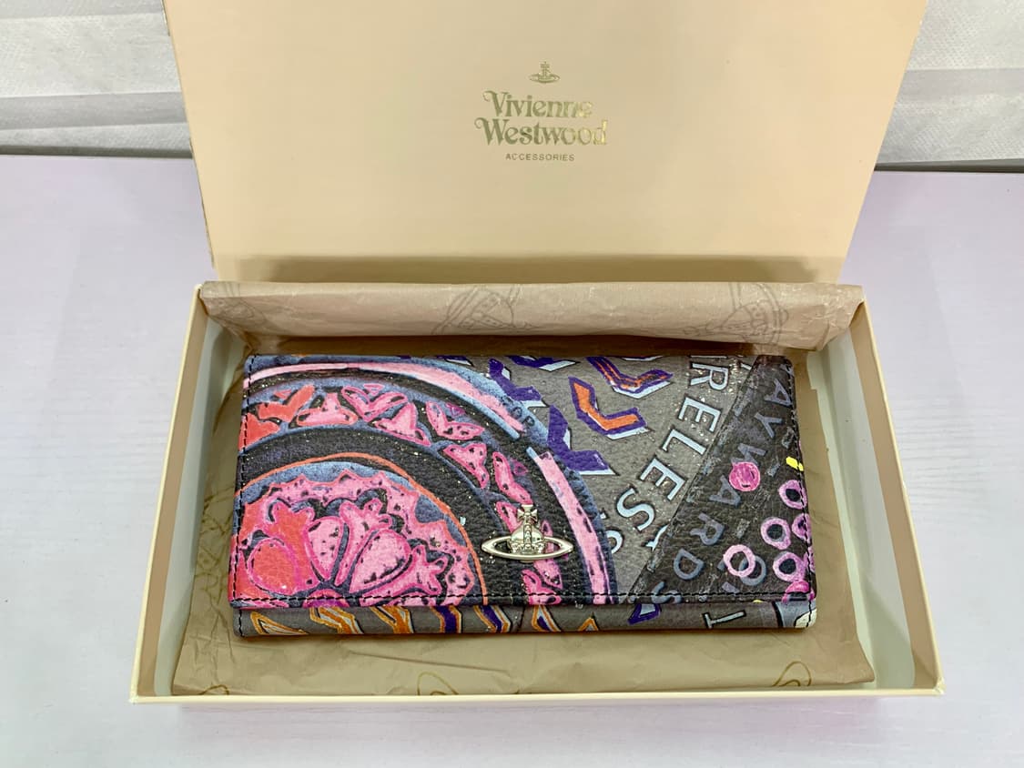 ++새상품++ 비비안웨스트우드 장지갑 풀박!! 상품이미지1