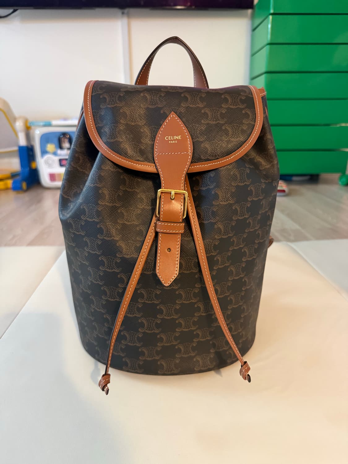 셀린느 미디엄 폴코 백팩 상품이미지2