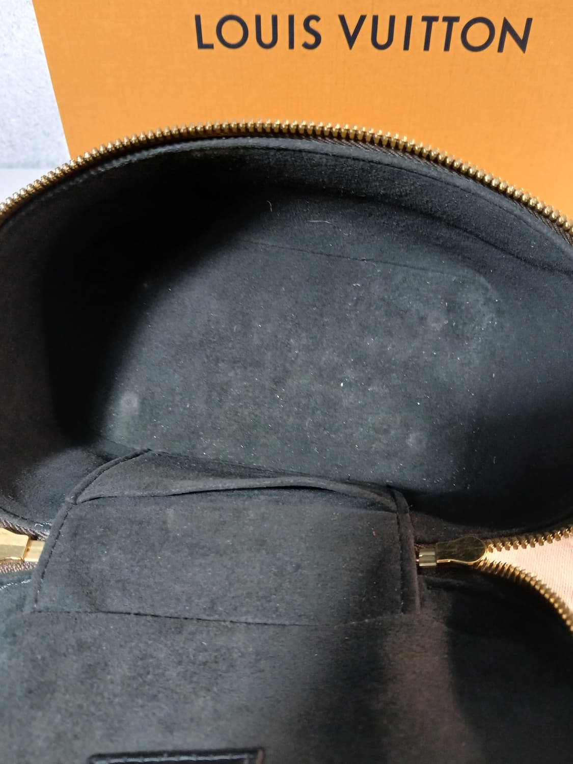 루이비통 베니티PM 크로스백 M45165 상품이미지10