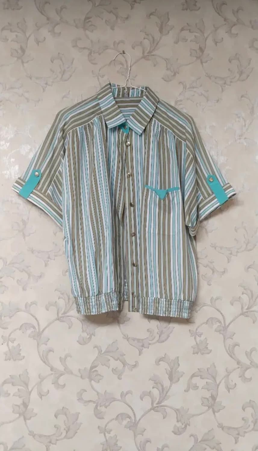 민트초코칩 빈티지 블라우스 상품이미지1